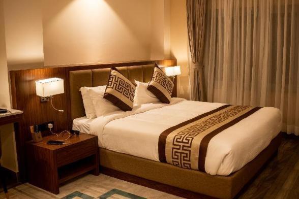 Hotel Tulip Near Delhi Airport New Delhi Luaran gambar